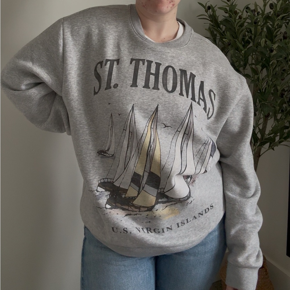 Hollister Graphic Crewneck Sweater - Size Large - Picture 4 of 4